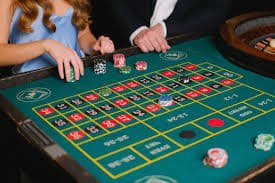 RR88 ငွေသွင်းပြီးနောက် Live Casino Sportsbook Slots ငါးပစ်ဂိမ်း Esports ကစားနေသောမြင်ကွင်း